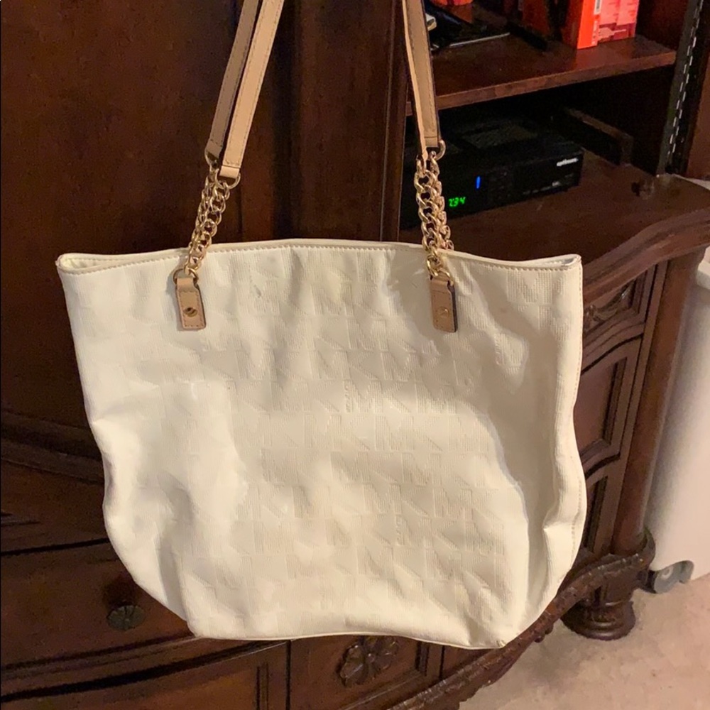 Mk white gold patent bag